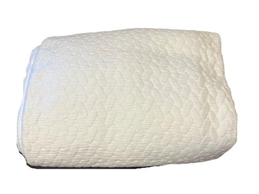 Quilted Cotton Coverlet, Queen