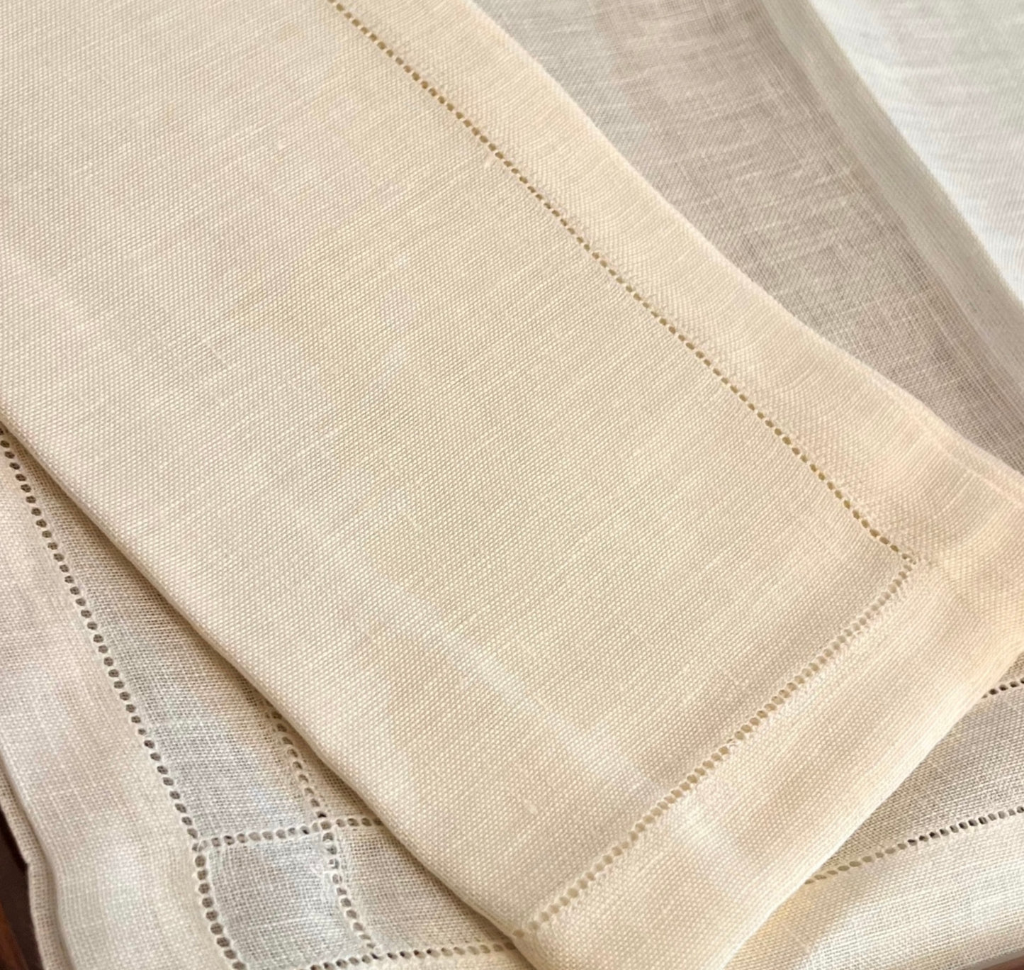 Giornini Placemat/Napkin Set, ivory